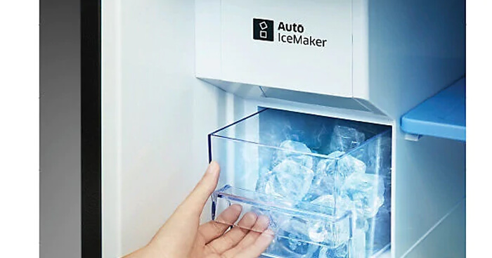 Tủ lạnh Samsung Inverter 360 lít RT35K5982S8 làm đá tự động