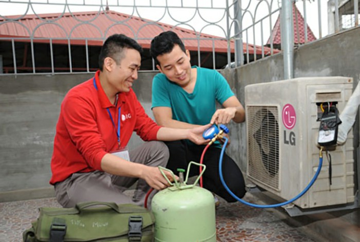 Nguyên nhân và cách xử lý khi điều hòa đang chạy tự ngắt