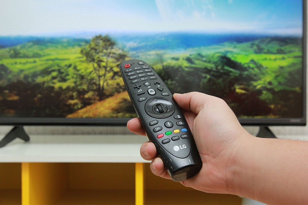 Điều khiển tivi