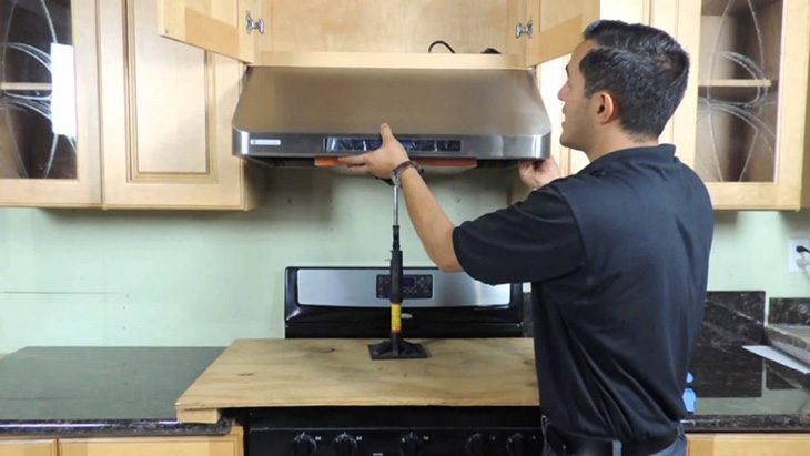 Để tạo ra không gian nấu nướng thật thoải mái và dễ chịu, máy hút mùi bếp với công suất ưu việt là điều cần thiết. Hãy xem hình ảnh liên quan đến từ khóa này để tìm ra sản phẩm phù hợp với nhu cầu của bạn!