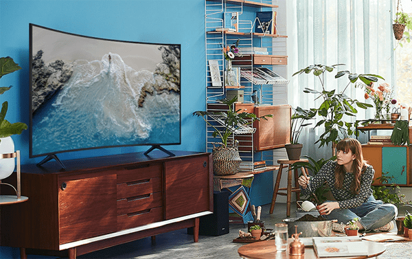 Smart TV Samsung màn hình cong Crystal UHD 4K 55 inch 55TU8300 4