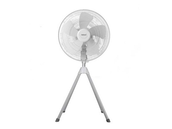 Quạt đứng công nghiệp 4 chân HATARI IQ22M1 1-min