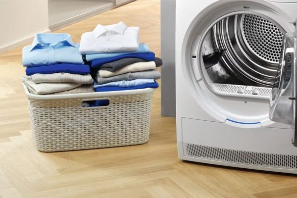 Máy sấy thông hơi Electrolux UltimateCare 8 kg EDV804H3WC 10-min