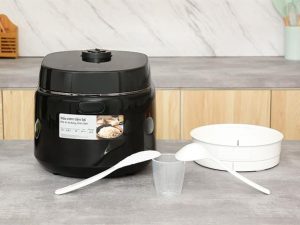 Nồi cơm điện tử Panasonic 1.8 lít SR-DM184KRA