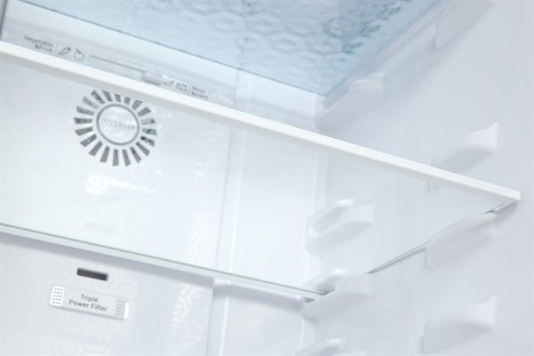 tu-lanh-hitachi-inverter-260-lit-hrtn5275mfuvn-9-700x467