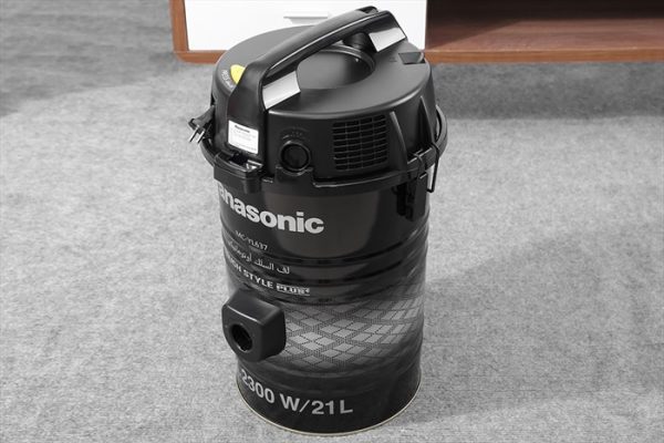 panasonic-mc-yl637sn49-2-1-700x467